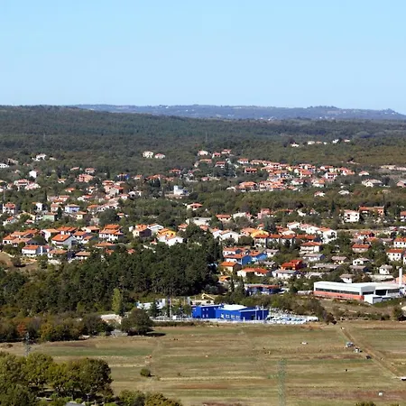 With Parking Space Vinez, - 11851 Apartmán Labin (Istria)
